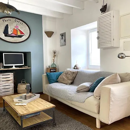 Сasa de vacaciones Maison De Charme Avec Terrasse, A 900m Du Port De - 5 Pers, 2 Chambres, Bien Equipee - Fr-1-368-421 *