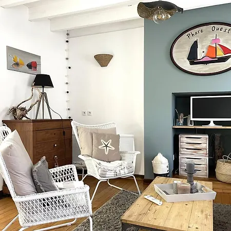 Maison De Charme Avec Terrasse, A 900m Du Port De - 5 Pers, 2 Chambres, Bien Equipee - Fr-1-368-421 Сasa de vacaciones